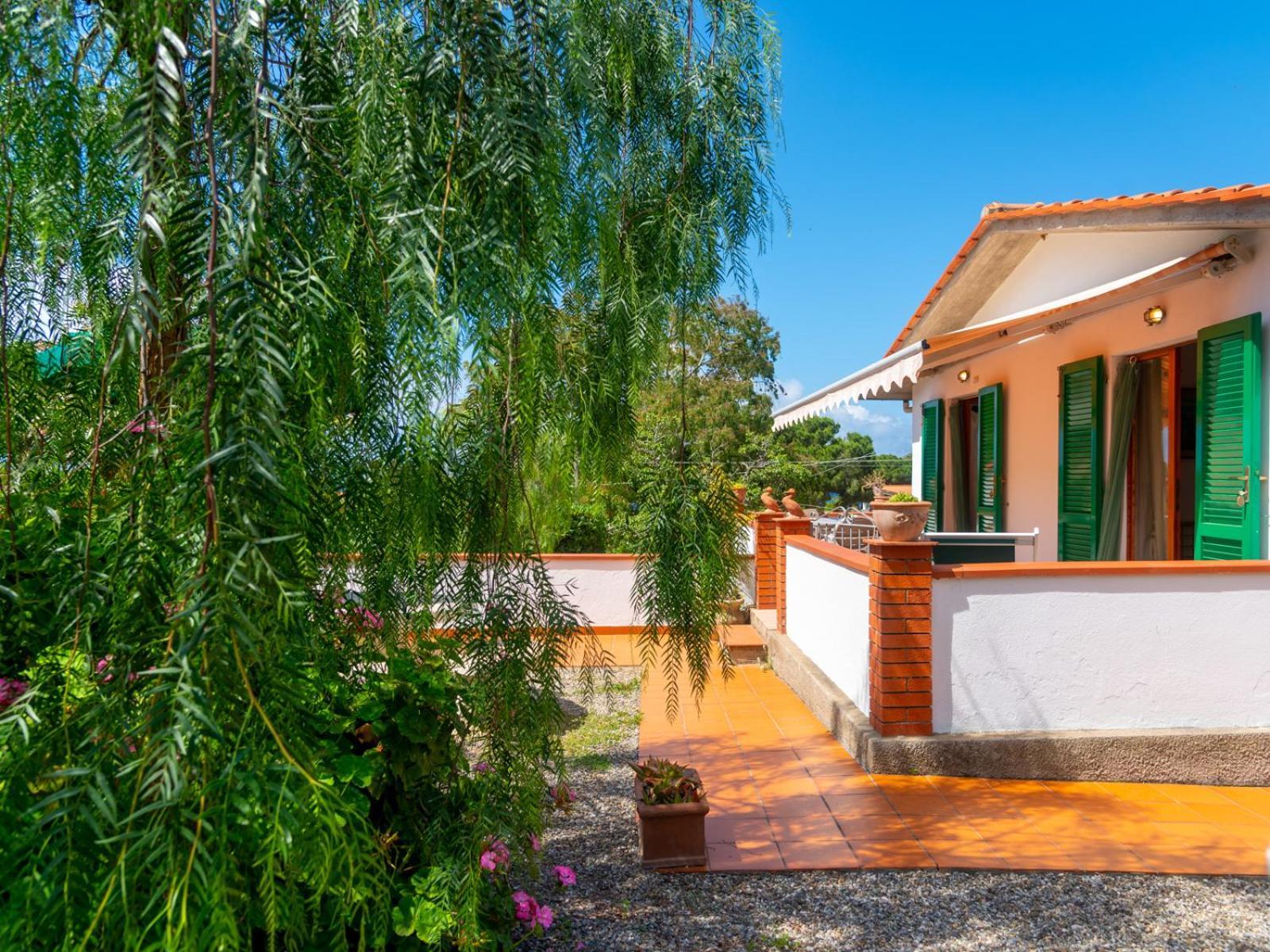 Residence Augusto Capoliveri  Esterno foto